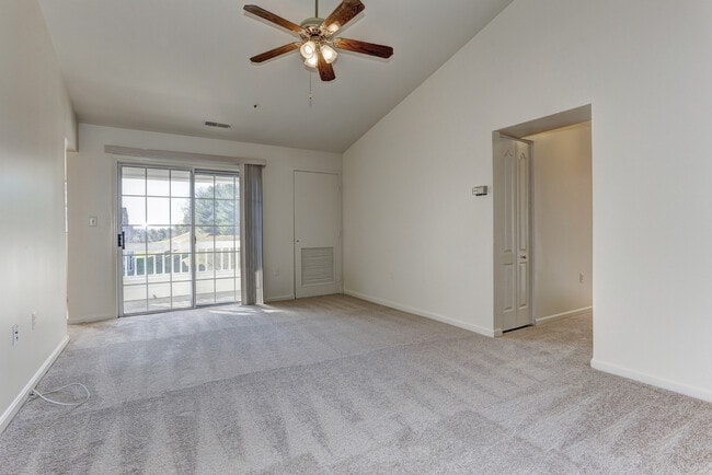 Living Room - 8384 Montgomery Run Rd