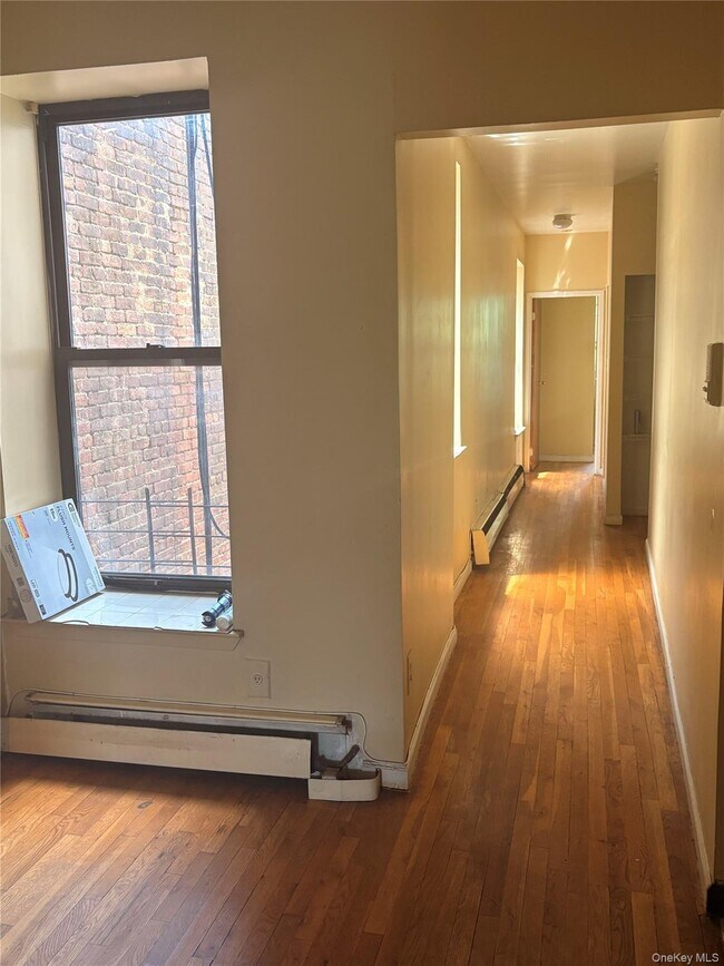 Building Photo - 723 MacDonough St