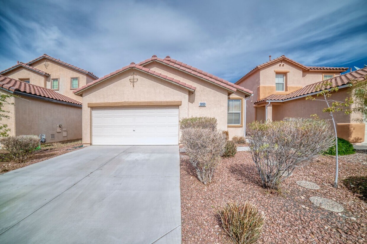 Primary Photo - Beautiful single story home in Southern Hi...