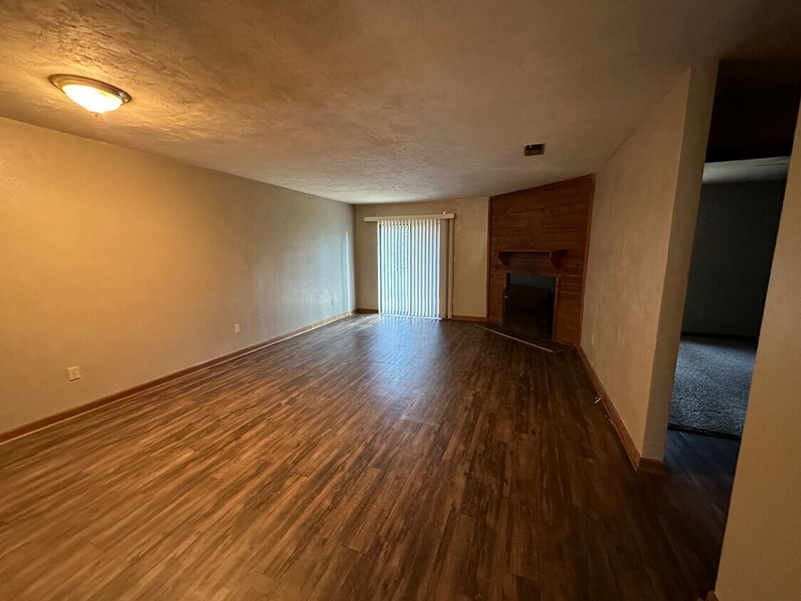 Foto principal - 3447 Bear Creek Rd