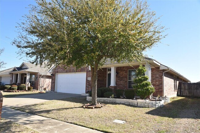 Foto del edificio - 4512 Sunmeadow Ln