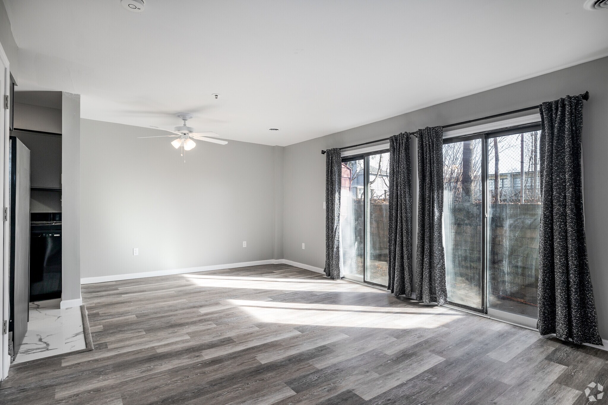 Akron U Townhomes - Student Housing – photo 5