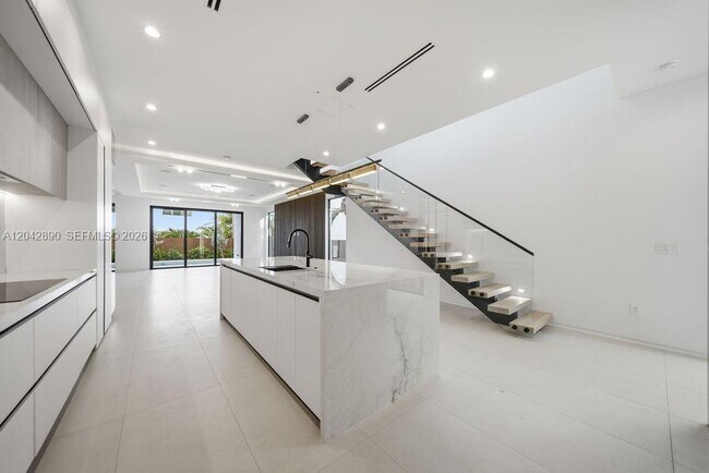 Photo - Northeast 16th Terrace, Fort Lauderdale, FL 33304 - 3 BR 3.5 BA townhouse