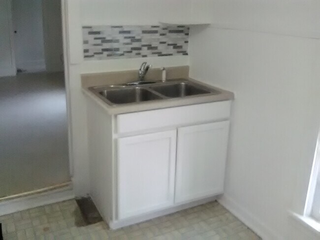 Foto del edificio - 725 E 22nd St