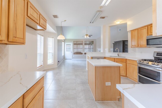 Foto del edificio - 12214 Meadow Ln Ct