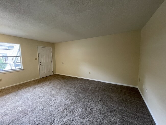 Building Photo - Apartment for Rent