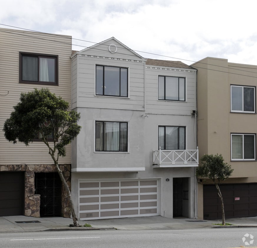 Primary Photo - 3951 Mission St
