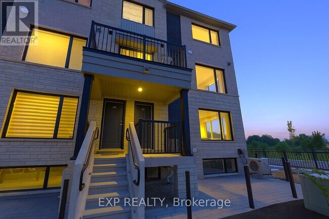 Photo du bâtiment - 1523 Creekway Private