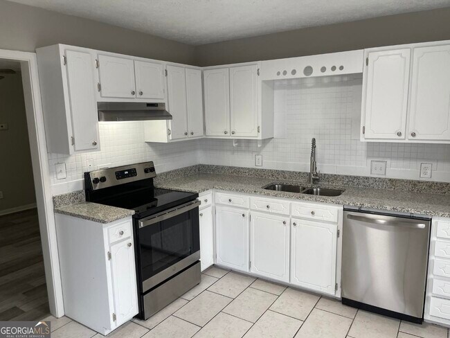 Foto del edificio - 859 Park Pl NE