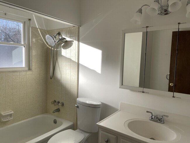 Foto del edificio - 2602 Softwind St