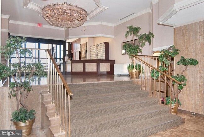 Foto del edificio - 5500 Friendship Blvd