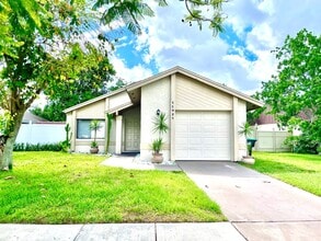 Building Photo - 11451 Darlington Dr