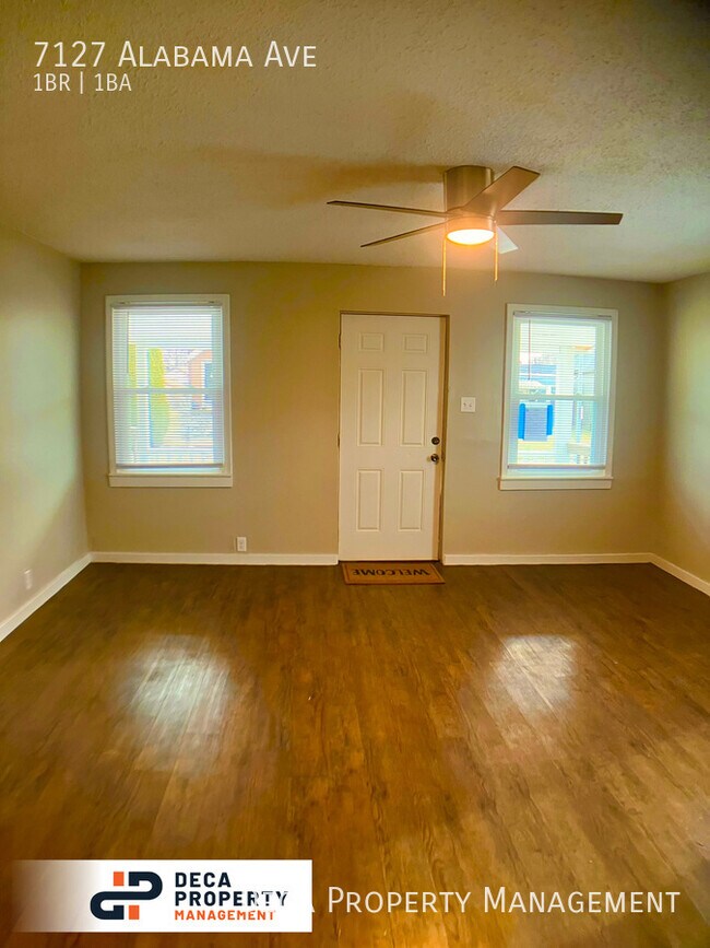 Building Photo - 1 Bedroom 1 Bath Home