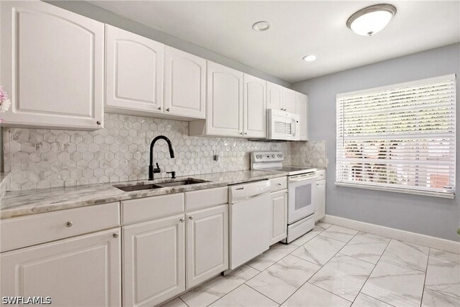 Building Photo - 505 Windsor Sq