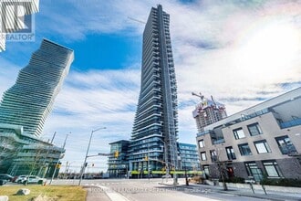 Building Photo - 448 Burnhamthorpe Rd W