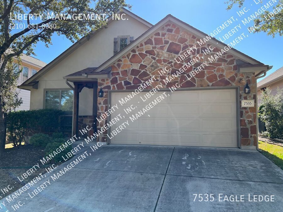 Primary Photo - 3 Bed, 2 Bath Home with Arched Openings, 1...