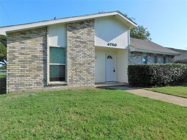 Building Photo - 4750 Wagner Dr