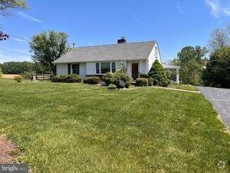 Building Photo - 283 Old Stottsville Rd