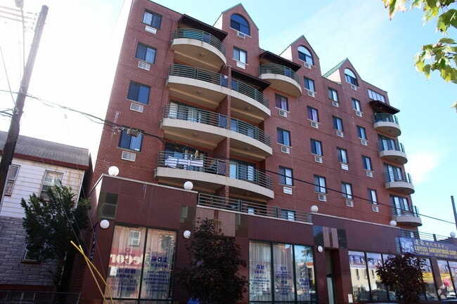 Building Photo - College Tower Condominums