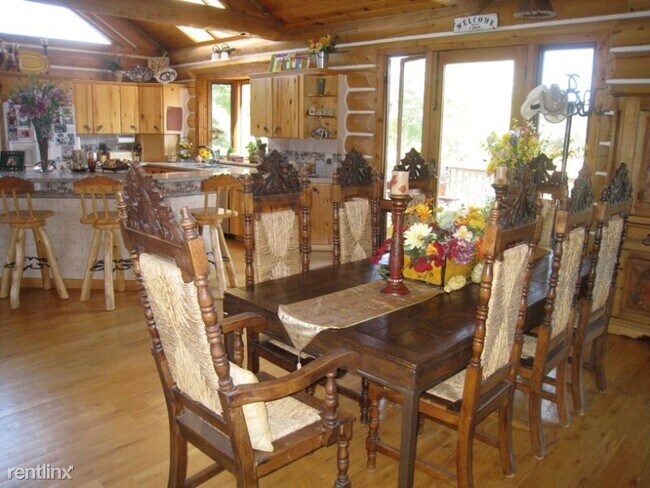 Building Photo - 4 br, 4 bath House - 233 Home Pl
