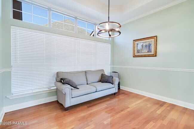 Foto del edificio - 141 Kingspointe Cir