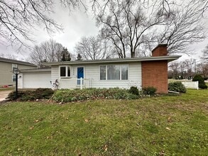 Building Photo - 1800 Capital Ave NE