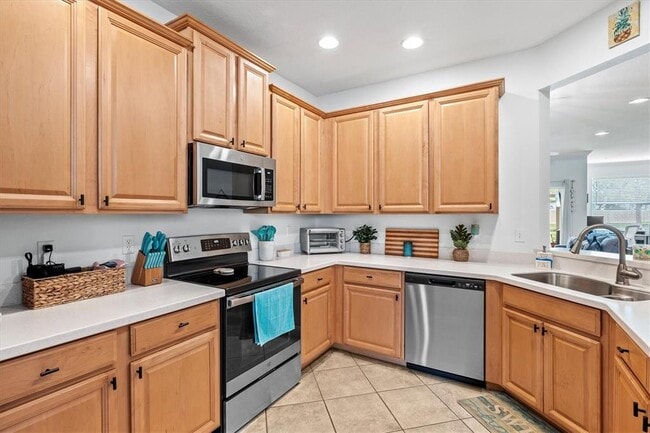 Foto del edificio - 3601 Parkridge Cir