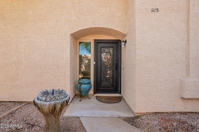 Building Photo - 2019 W Lemon Tree Pl