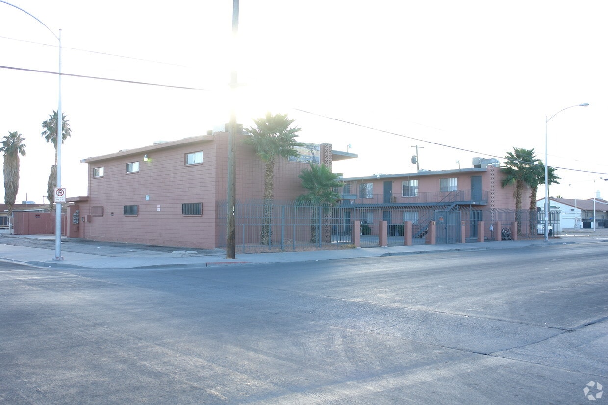 Primary Photo - 20 UNIT FULLY REHABBED APARTMENTS