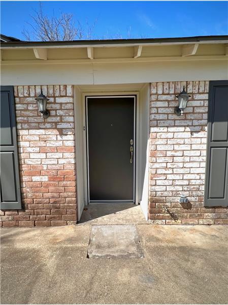 Building Photo - 10801 Rick Dr