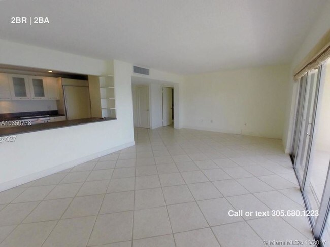 Building Photo - 11111 Biscayne Blvd