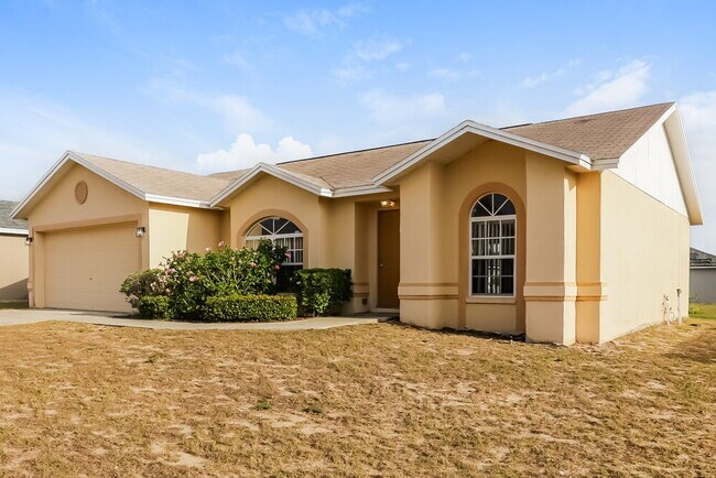 Foto del edificio - 338 Arlington Cir