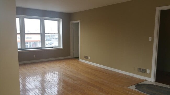 Foto del edificio - 3001 N Ashland Ave