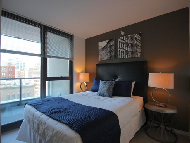 Foto del edificio - 61 W Superior St