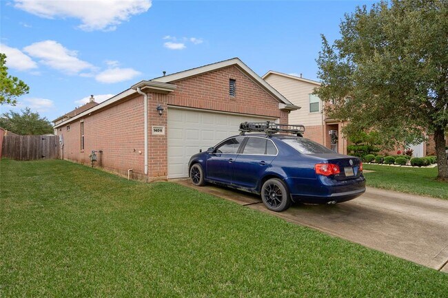Foto del edificio - 14011 Autumn Ridge Trail Dr