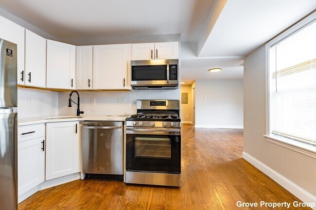 Foto del edificio - 532 E 5th St