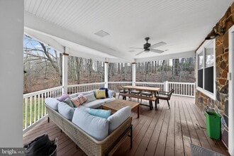 Building Photo - 972 Smithbridge Rd