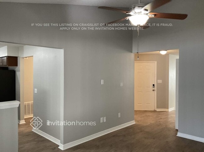 Foto del edificio - 7773 Bay Cedar Dr