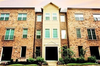 Building Photo - 4626 Regent Manor Dr