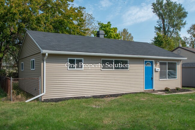 Building Photo - 2650 E 21st Pl