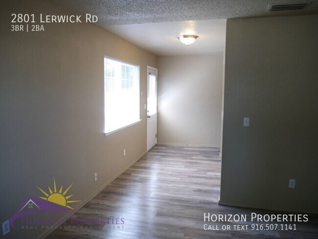 Photo - 2801 Lerwick Rd House