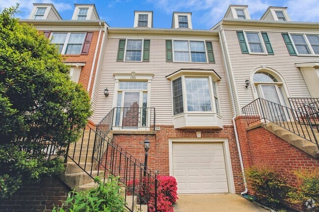 Building Photo - 5806 Appleford Dr