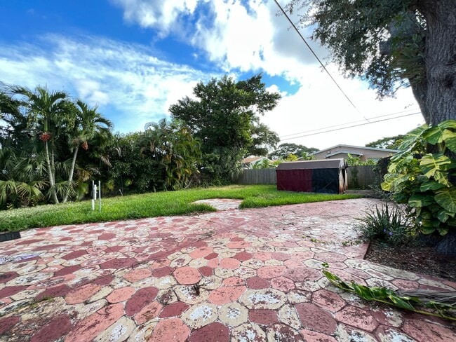 Building Photo - Centrally Located Single Family Home In Fort Lauderdale!!!
