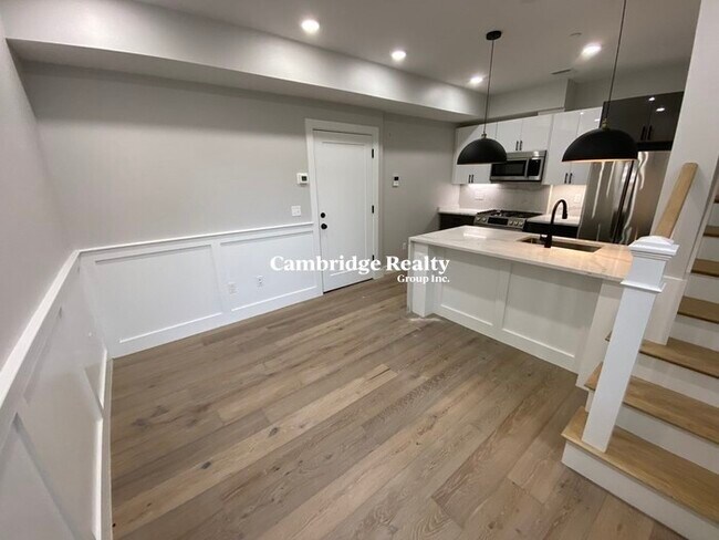 Foto del edificio - 300 Somerville Ave