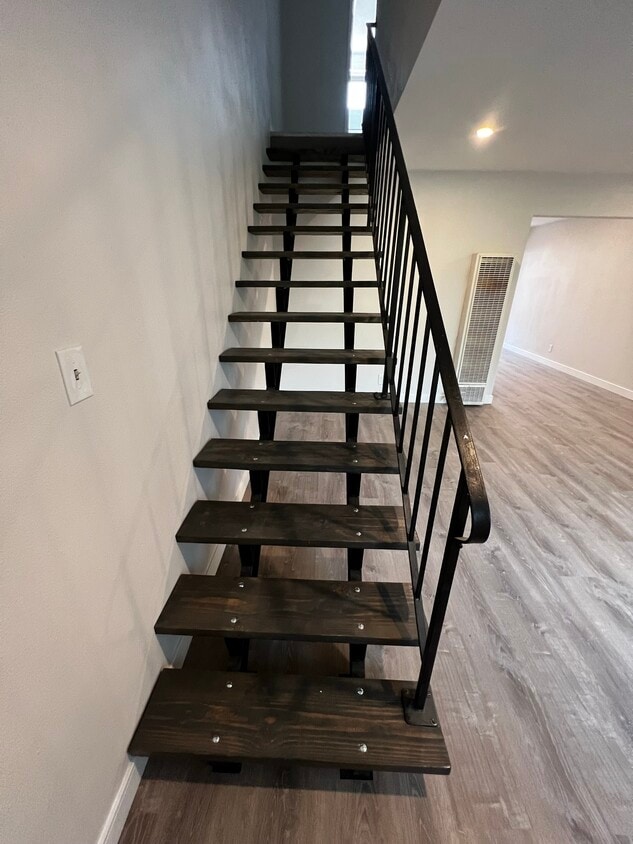 Foto principal - 429 W Elk Ave