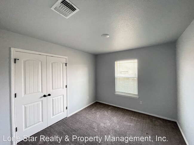 Building Photo - 4 br, 2 bath House - 808 Hickok Dr