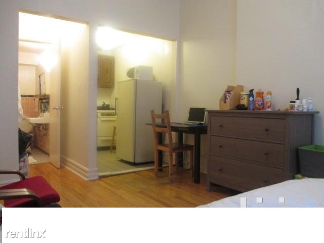 Building Photo - 165 W 83rd St