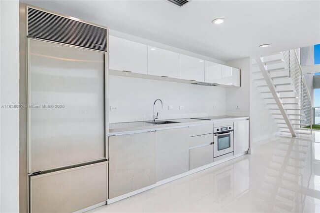 Foto del edificio - 1040 Biscayne Blvd