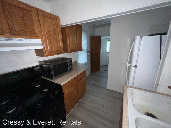 Foto del edificio - 1 br, 1 bath House - 816 Clay Street
