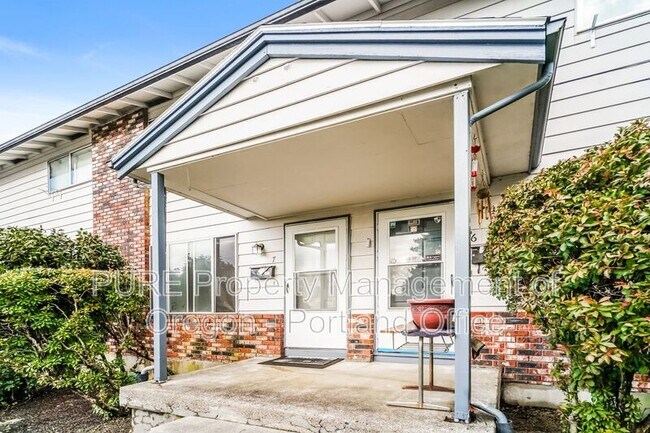 Foto del edificio - 3510 SE Sherry Ln